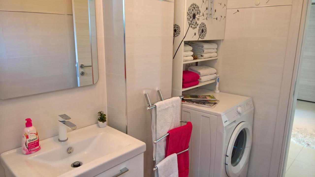 Apartment Nives Opatija Eksteriør bilde